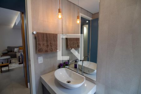 Banheiro de apartamento para alugar com 3 quartos, 102m² em Campo Belo, São Paulo