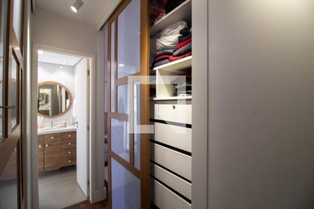 Apartamento para alugar com 102m², 3 quartos e 2 vagas Apartamento para alugar com 102m², 3 quartos e 2 vagasCloset do quarto 3