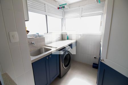 Apartamento para alugar com 102m², 3 quartos e 2 vagas Apartamento para alugar com 102m², 3 quartos e 2 vagasÁrea de Serviço