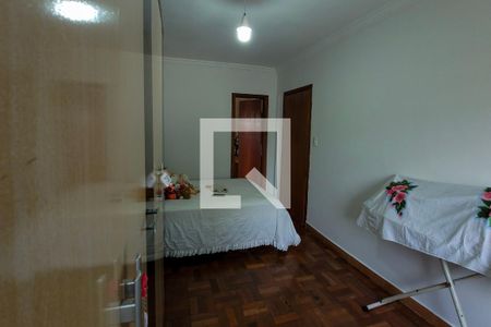 Casa à venda com 110m², 2 quartos e 10 vagasSuite