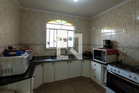 Casa à venda com 110m², 2 quartos e 10 vagasCozinha