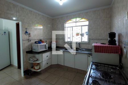 Casa à venda com 110m², 2 quartos e 10 vagasCozinha