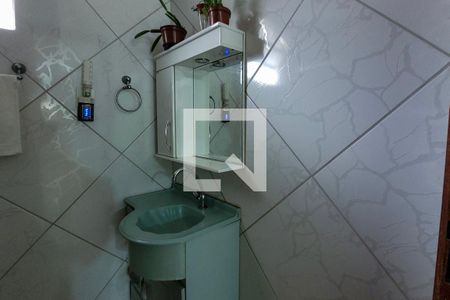 Casa à venda com 110m², 2 quartos e 10 vagasBanheiro Social