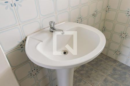 Apartamento à venda com 75m², 3 quartos e sem vagaBanheiro Pia