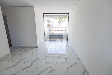 Sala / cozinha americana de apartamento à venda com 3 quartos, 69m² em Itapoã, Belo Horizonte