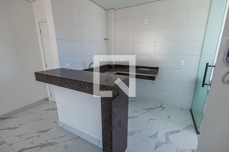 Sala / cozinha americana de apartamento à venda com 3 quartos, 69m² em Itapoã, Belo Horizonte