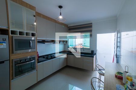 Casa à venda com 167m², 3 quartos e 5 vagas Casa à venda com 167m², 3 quartos e 5 vagasCozinha