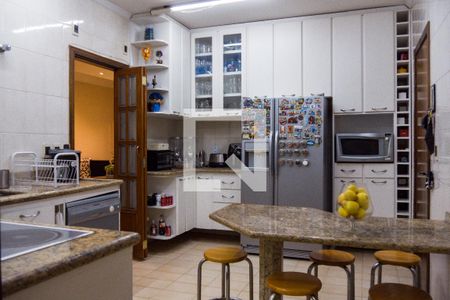 Apartamento à venda com 130m², 3 quartos e 2 vagasCozinha