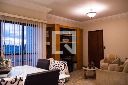 Sala de apartamento à venda com 3 quartos, 130m² em Vila Valparaíso, Santo André