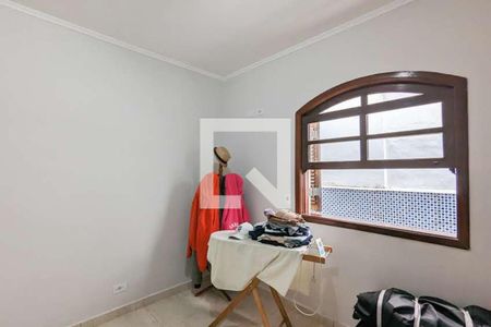 Casa à venda com 161m², 2 quartos e 2 vagas Casa à venda com 161m², 2 quartos e 2 vagasQuarto 2