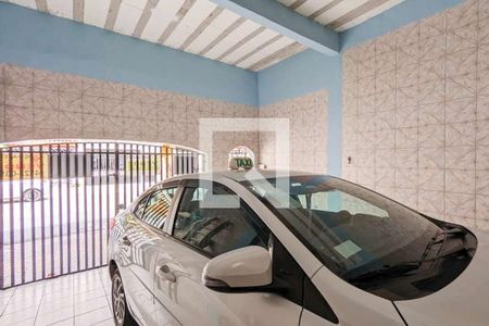 Casa à venda com 161m², 2 quartos e 2 vagas Casa à venda com 161m², 2 quartos e 2 vagasGaragem