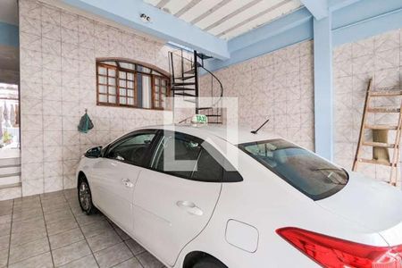 Casa à venda com 161m², 2 quartos e 2 vagas Casa à venda com 161m², 2 quartos e 2 vagasGaragem