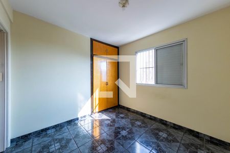 Apartamento à venda com 75m², 3 quartos e 1 vagaQuarto 2