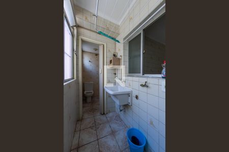 Apartamento à venda com 75m², 3 quartos e 1 vagaÁrea de Serviço