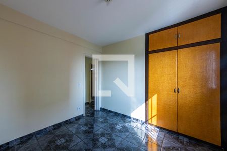 Apartamento à venda com 75m², 3 quartos e 1 vagaQuarto 2