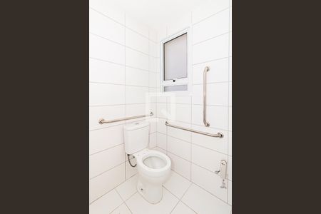 Banheiro de apartamento para alugar com 1 quarto, 42m² em Vila Guilherme, São Paulo