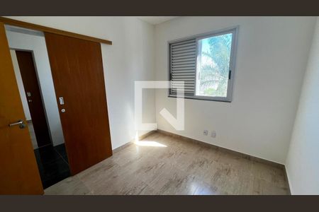 Apartamento à venda com 120m², 3 quartos e 2 vagasQuarto