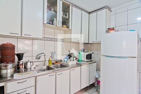 Casa à venda com 153m², 3 quartos e 2 vagasCozinha