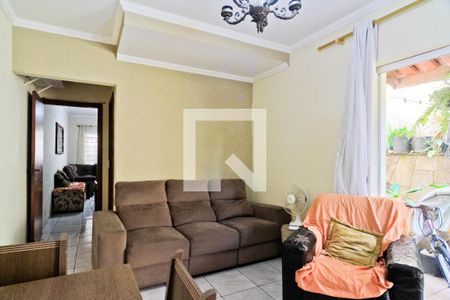 Casa à venda com 153m², 3 quartos e 2 vagasCopa