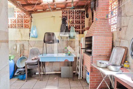 Casa à venda com 153m², 3 quartos e 2 vagasÁrea externa