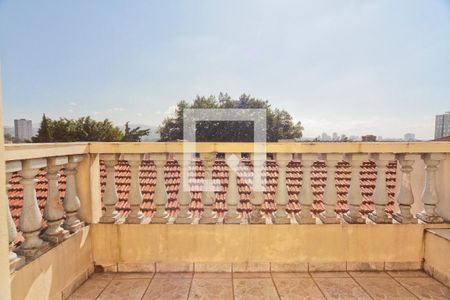 Casa à venda com 153m², 3 quartos e 2 vagasVaranda