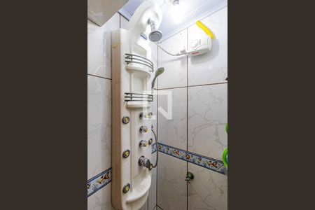 Casa à venda com 350m², 4 quartos e 3 vagas Casa à venda com 350m², 4 quartos e 3 vagasPiscina - Ducha