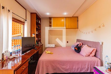 Casa à venda com 350m², 4 quartos e 3 vagas Casa à venda com 350m², 4 quartos e 3 vagasSuite 3