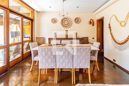 Sala de casa para alugar com 4 quartos, 350m² em Cidade São Francisco, São Paulo