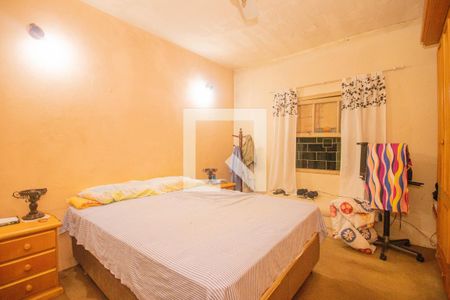 Casa à venda com 190m², 3 quartos e 4 vagasQuarto - casa 2