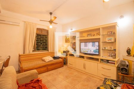 Casa à venda com 190m², 3 quartos e 4 vagasSala - Casa 2