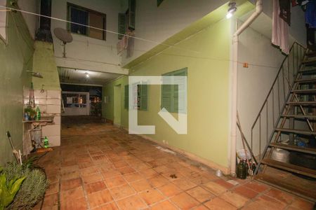 Casa à venda com 190m², 3 quartos e 4 vagasPátio - Garagem