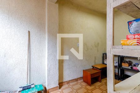 Casa à venda com 130m², 2 quartos e 2 vagas Casa à venda com 130m², 2 quartos e 2 vagasQuarto de Serviço