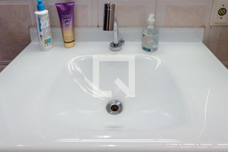 Casa à venda com 130m², 2 quartos e 2 vagas Casa à venda com 130m², 2 quartos e 2 vagasBanheiro