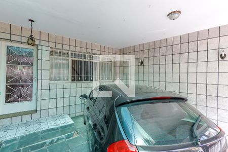 Casa à venda com 130m², 2 quartos e 2 vagas Casa à venda com 130m², 2 quartos e 2 vagasGaragem