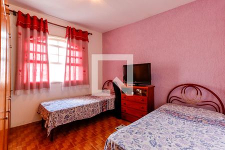 Casa à venda com 130m², 2 quartos e 2 vagas Casa à venda com 130m², 2 quartos e 2 vagasQuarto 2