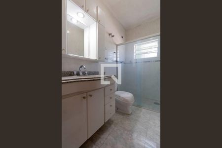 Casa à venda com 255m², 4 quartos e 3 vagasBanheiro