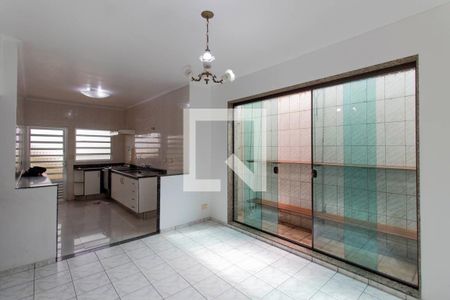 Casa à venda com 255m², 4 quartos e 3 vagasCozinha