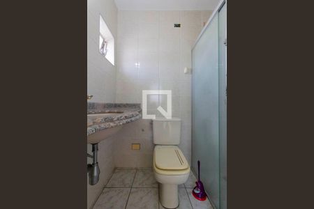 Casa à venda com 255m², 4 quartos e 3 vagasBanheiro de Serviço