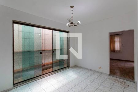 Casa à venda com 255m², 4 quartos e 3 vagasCozinha