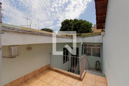 Casa à venda com 255m², 4 quartos e 3 vagasCasa 2 Varanda