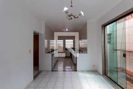 Casa à venda com 255m², 4 quartos e 3 vagasCozinha