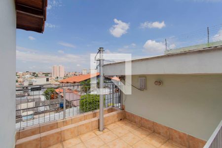 Casa à venda com 255m², 4 quartos e 3 vagasCasa 2 Varanda