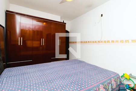 Casa à venda com 280m², 5 quartos e 6 vagasQuarto 2