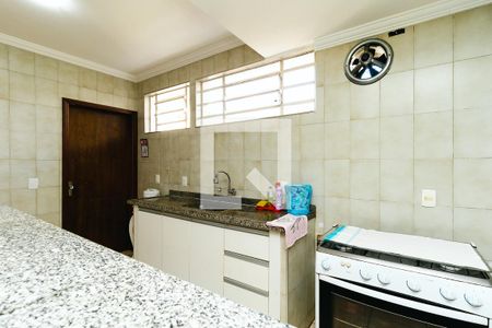 Casa à venda com 280m², 5 quartos e 6 vagasCozinha