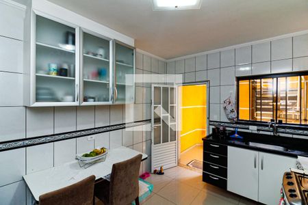 Casa à venda com 250m², 2 quartos e 3 vagasCozinha