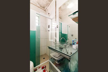 Casa à venda com 250m², 2 quartos e 3 vagasBanheiro da Suíte 2