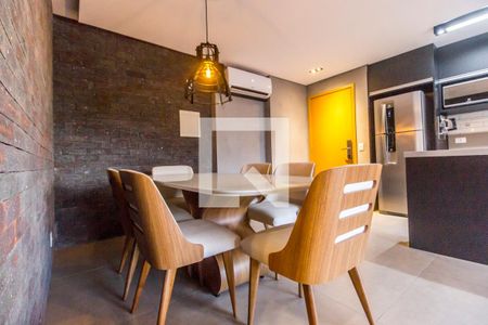 Apartamento à venda com 71m², 2 quartos e 1 vagaSala de Jantar