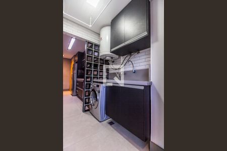 Apartamento à venda com 71m², 2 quartos e 1 vagaÁrea de Serviço