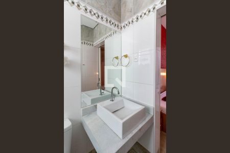 Apartamento à venda com 480m², 4 quartos e 1 vagaBanheiro da Suíte