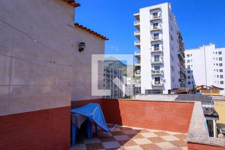 Casa à venda com 120m², 4 quartos e 1 vagaTerraço (5º Andar)